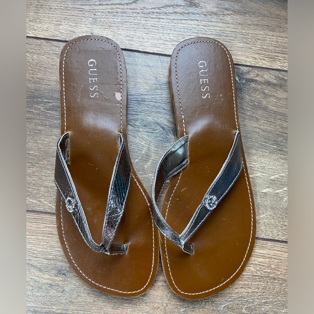 Guess Silver Flip Flops